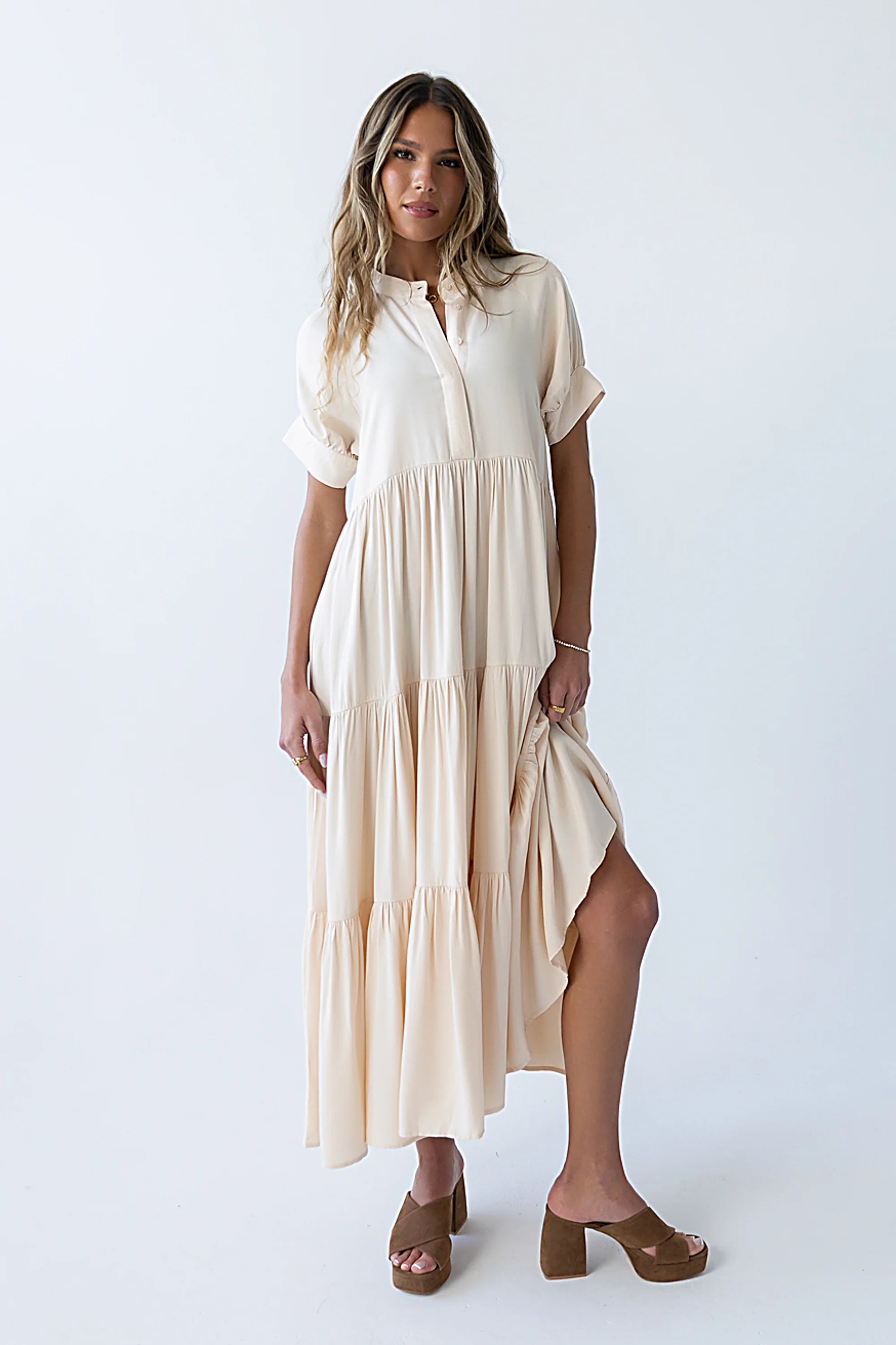 Amanda Tiered Dress in Cream - Image 3