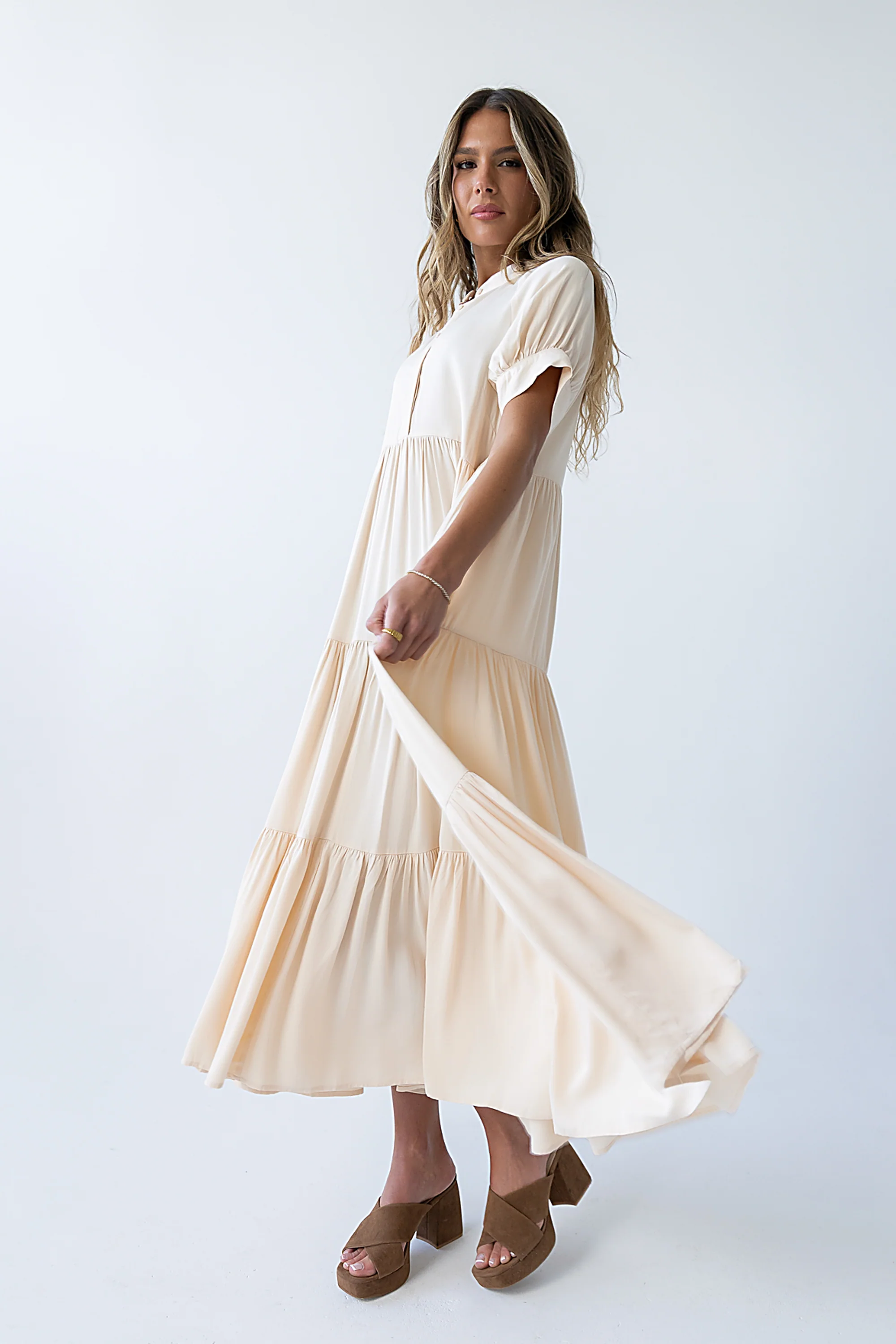 Amanda Tiered Dress in Cream - Image 6