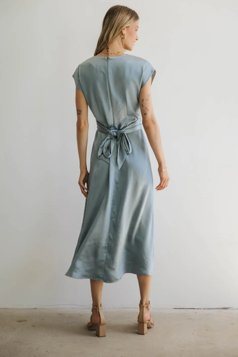 Rosalind Midi Dress in Blue - FINAL SALE - Image 12